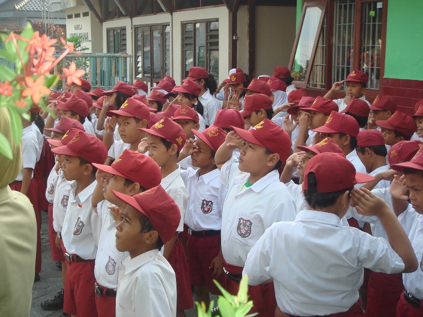 Tambah Jam Sekolah: Saatnya tinggalkan sekolah?