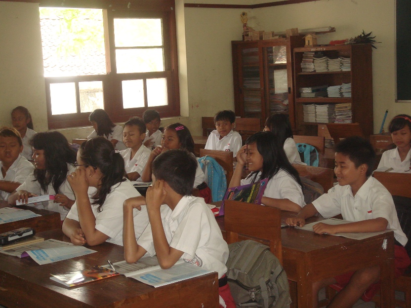 Standar Kelulusan UN 2013